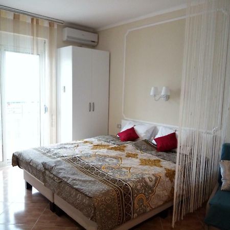 Elen Apartment - Adults Only Orikum Kültér fotó